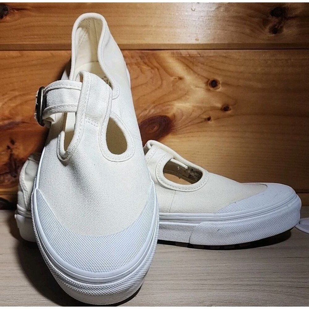 Vans Style 93 Mary Jane Women Size 8 Beige Canvas Buckle MaryJane Style Shoe NEW